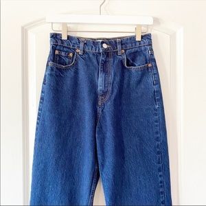 ZARA premium cropped 90’s jeans